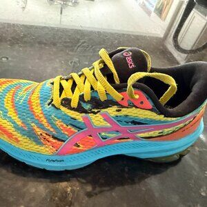 ASICS Noosa Tri 15 Avant Garde Women’s Running Shoes Size 6 Aquarium Preowned